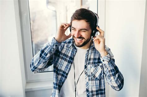 What to Do When Listening to Music: A Synergy of Engagement and Creativity